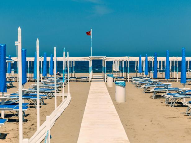 hotelpierrericcione en easter-offer-riccone-hotel-with-lunch-included 010